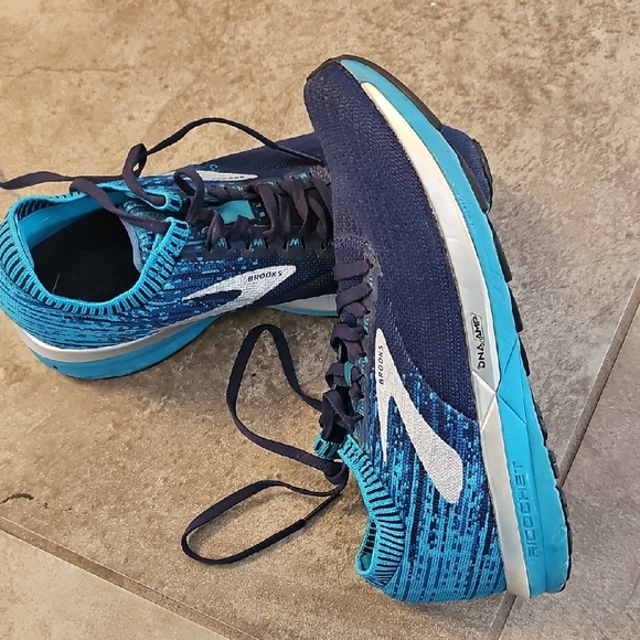 Brooks Shoes - Brooks Navy and Aqua Running sneakers, Brooks DNA AMP RICOCHET